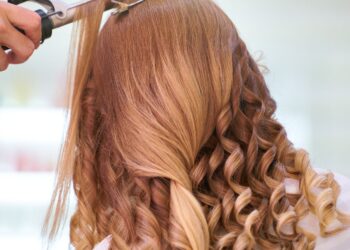 thin hair shaggy hairstyles for fine hair over 60