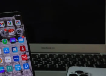 What Causes iPhone Battery to Swell? Discover Shocking Truths and Prevention Tips