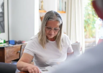 middle aged feminine pixie cuts for thick hair