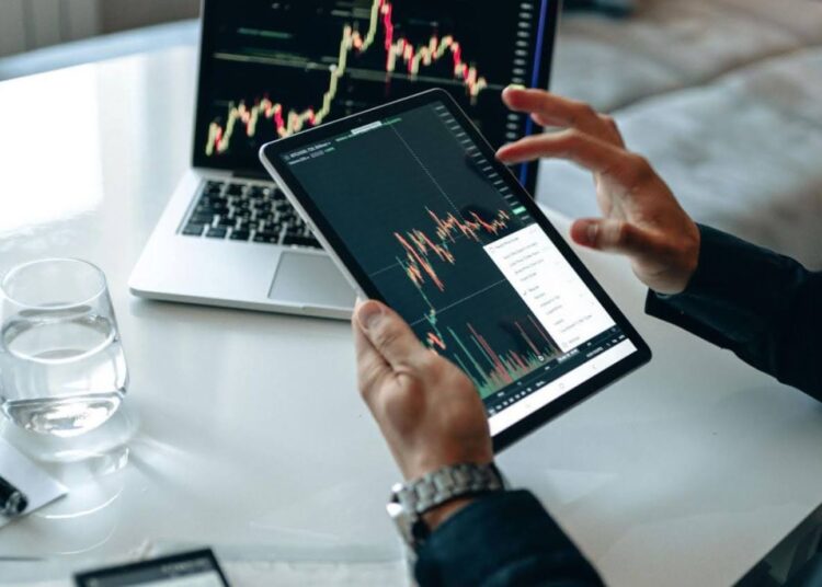 Why Option Pricing Tools Matter for Everyday Investors and Entrepreneurs