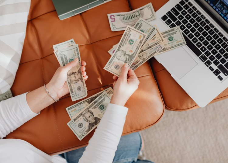 The Digital Dollar: How Online Platforms Are Changing the Way We Spend