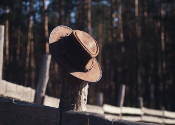 Leather Hat Brands Compared: Craftsmanship, Durability, and Style Differences That Matter