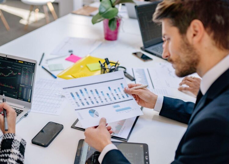 How Boutique Agencies Take On Enterprise Clients Without Enterprise Overhead