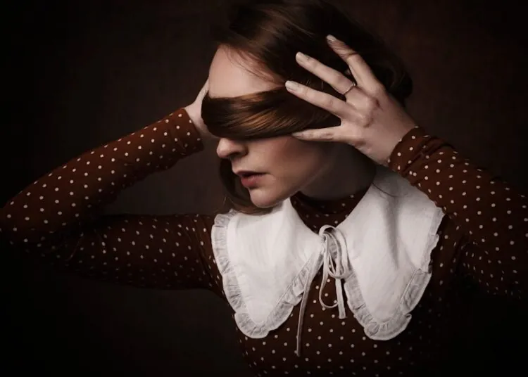 honey caramel highlights on dark brown hair straight