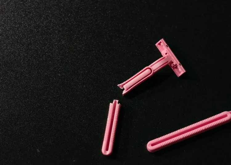 razor cut low maintenance 27 piece short quick weave hairstyles