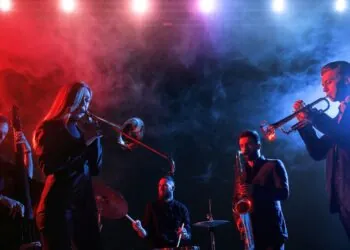 How Minton’s Harlem Became the Birthplace of Bebop Jazz