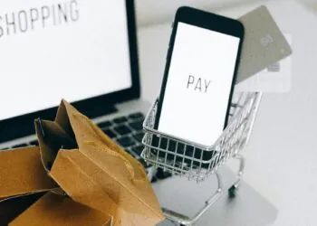 Effective Ways to Manage Payments: 5 Strategies for Small Businesses